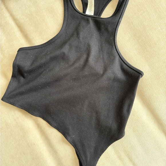 Alosoft Ribbed Revelation Tank - Picture 4 of 6